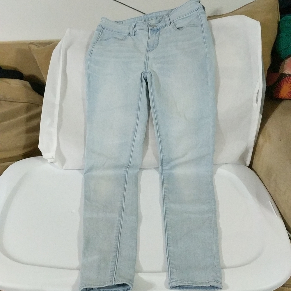 𝅺American Eagle Light Wash Hi-Rise Jeggings Next Level Stretch Jeans - size 2 - Picture 5 of 9